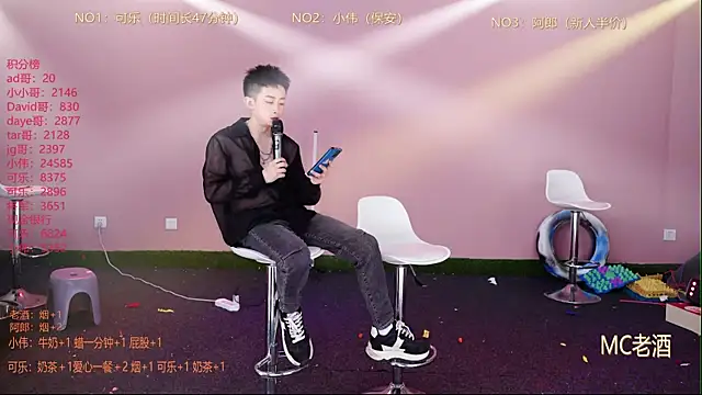 w-lucky live sex cam