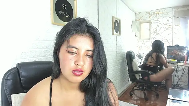 Iris_Laus's cam snapshot