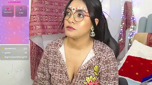 lakshmiraniii live sex cam