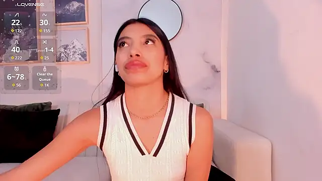 Tiffany_Low's cam snapshot