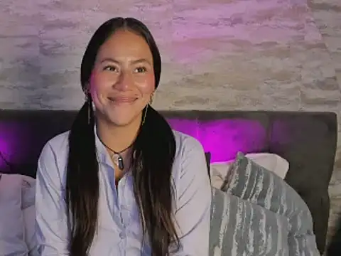 Gianna_luna's cam snapshot