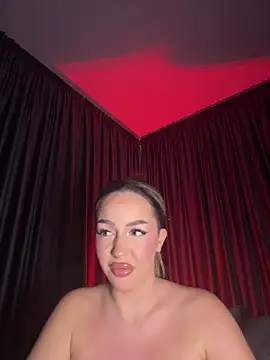 SelenneDreams's cam snapshot