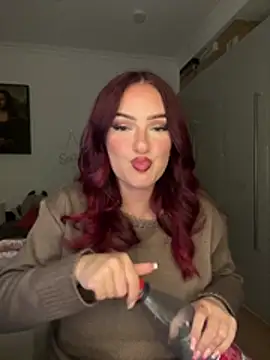 OliviaaFischer live sex cam