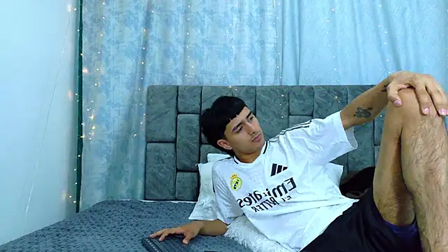 Anthony_carter's cam snapshot