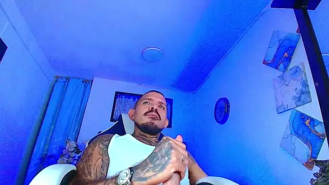 Adil_aminn live sex cam