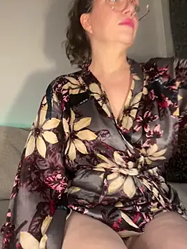 FemDom_RubyKnightXXO live sex cam