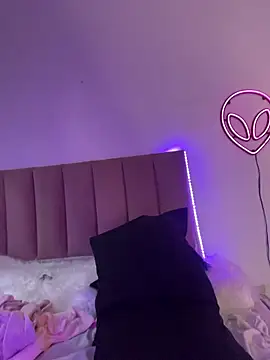 AshleyWinslow's cam snapshot