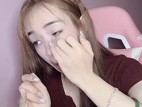 Emily031's cam snapshot