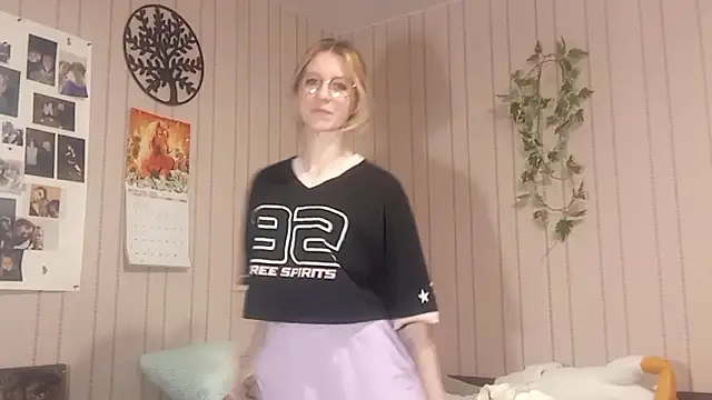 RunawayBr1de's cam snapshot