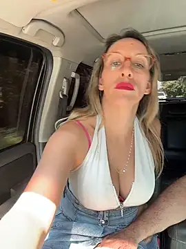 Gatitacarlita live sex cam