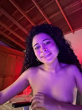 GabriSaenz live sex cam