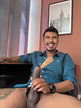 Latinmoster_boss live sex cam