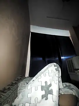 chocolatesboy143's cam snapshot