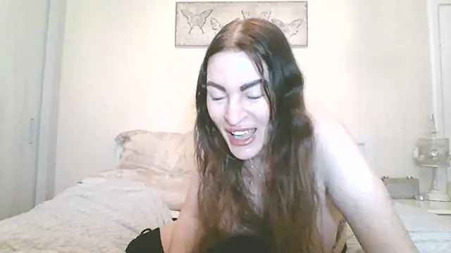 EllaKent's cam snapshot