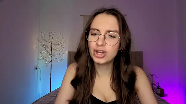 Real_cutie1's cam snapshot