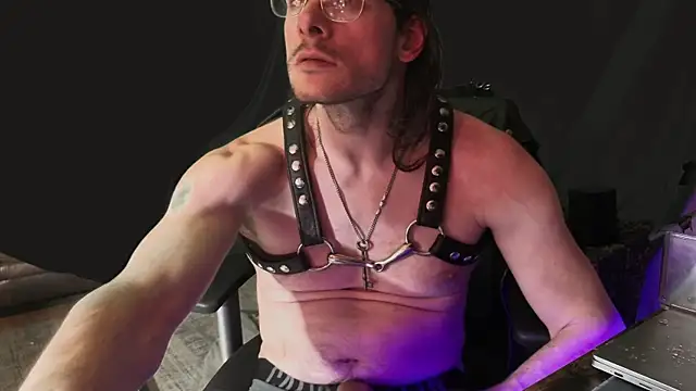 MasterDaddyCool's cam snapshot