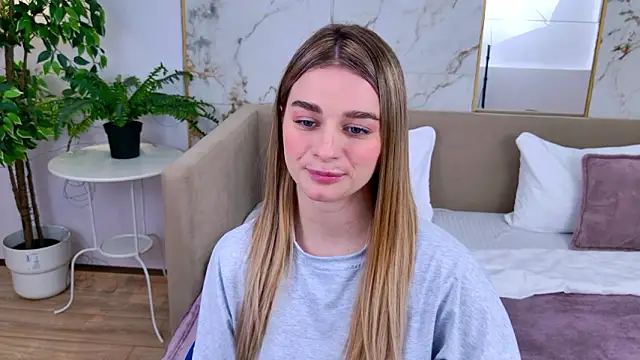 SweetyLicky's cam snapshot