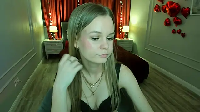 MidnighteAura's cam snapshot