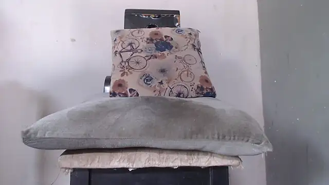 Amazing12inch live sex cam