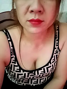 Lily-ross22's cam snapshot