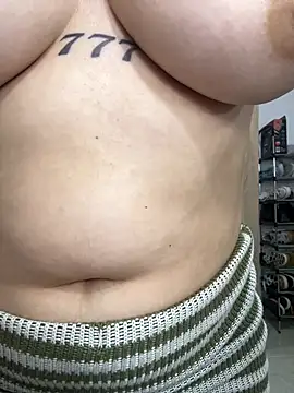 Briana_Hottt's cam snapshot