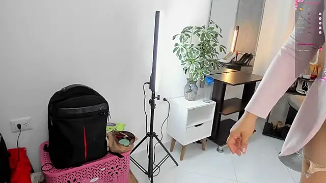 Sara_Gomez's cam snapshot