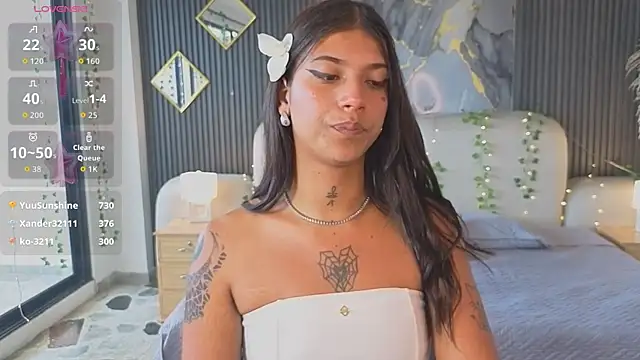 CoralRigan live sex cam