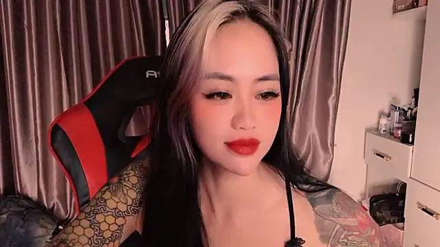 Lookme8's cam snapshot