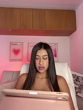 Gia_Evanss live sex cam