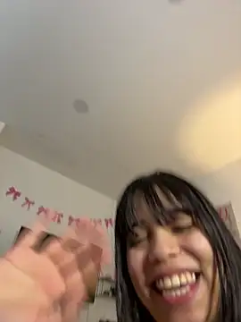 tati_reyess's cam snapshot