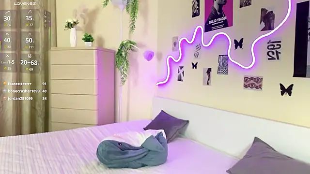 DreamyPalace's cam snapshot