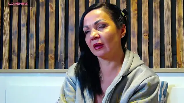 Tory_Lovi's cam snapshot