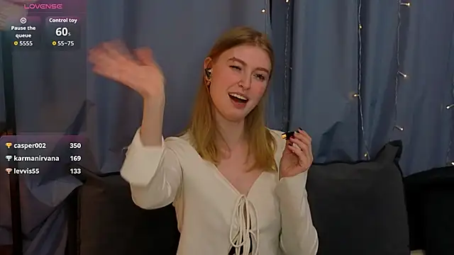 LanaRoxxy live sex cam