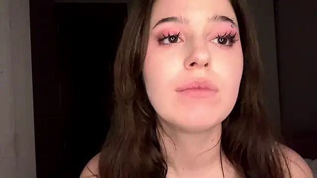 Freya_land live sex cam