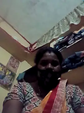 Kirti_sacsena's cam snapshot