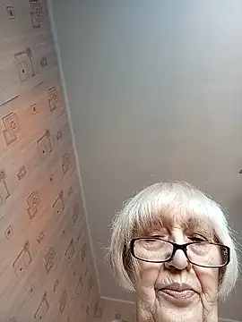 Anatolia5961's cam snapshot