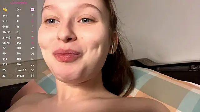 LoryMusetti's cam snapshot