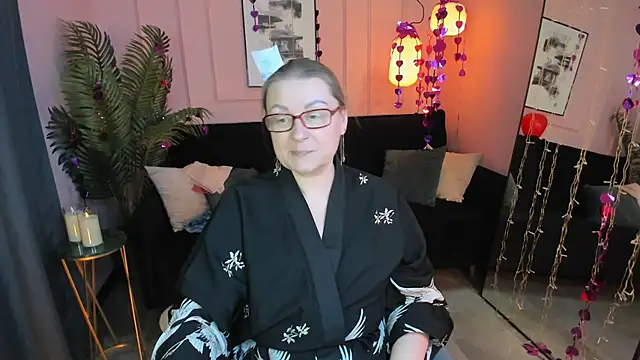 AlexandraKind live sex cam