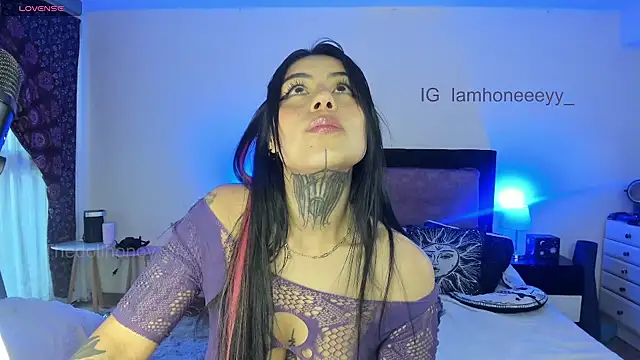 Thedollhoney live sex cam