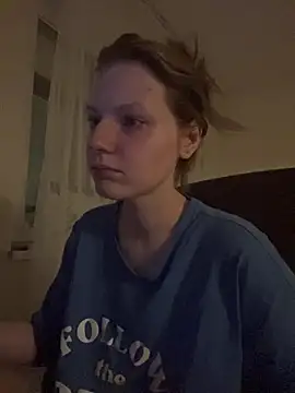 MaryHiggins live sex cam