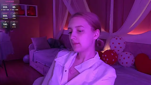 LillLane's cam snapshot