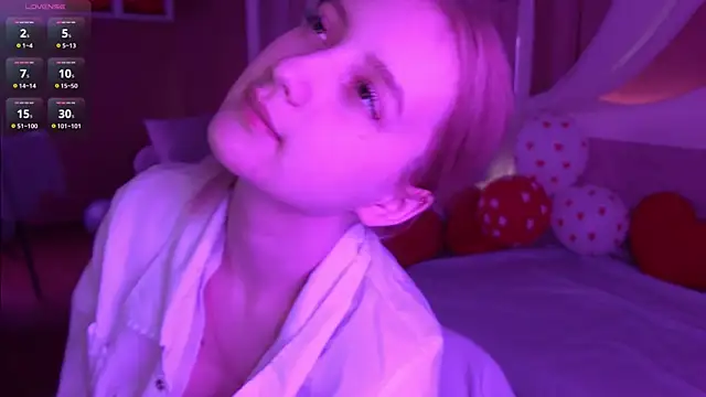 LillLane's cam snapshot