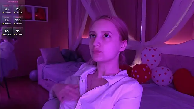 LillLane's cam snapshot