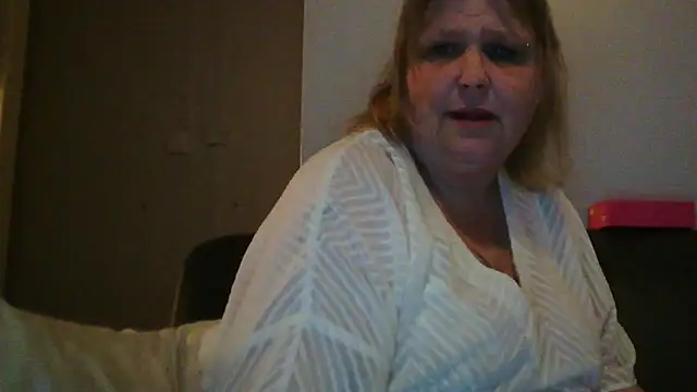 Sylviastar46 live sex cam