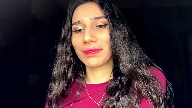 Yesmymia's cam snapshot