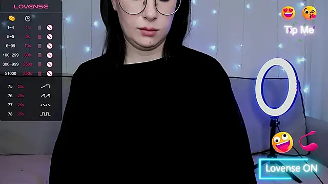 MyNameIsLilith live sex cam