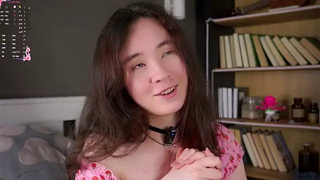 AlbertaClack's cam snapshot