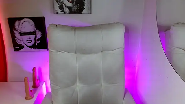 SamanthaRoldaan's cam snapshot