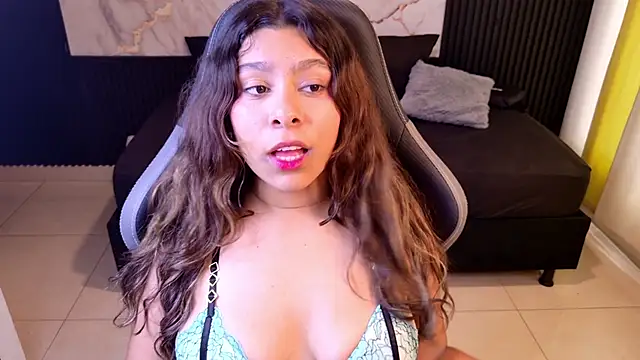 Sophie19__'s cam snapshot