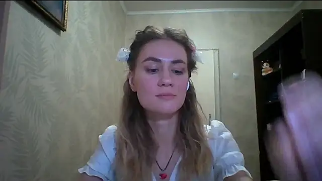 DeanneGilcher's cam snapshot